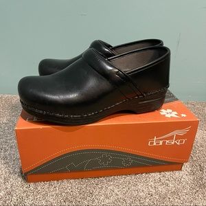 Dansko Wide Pro XP Cabrio, size 38